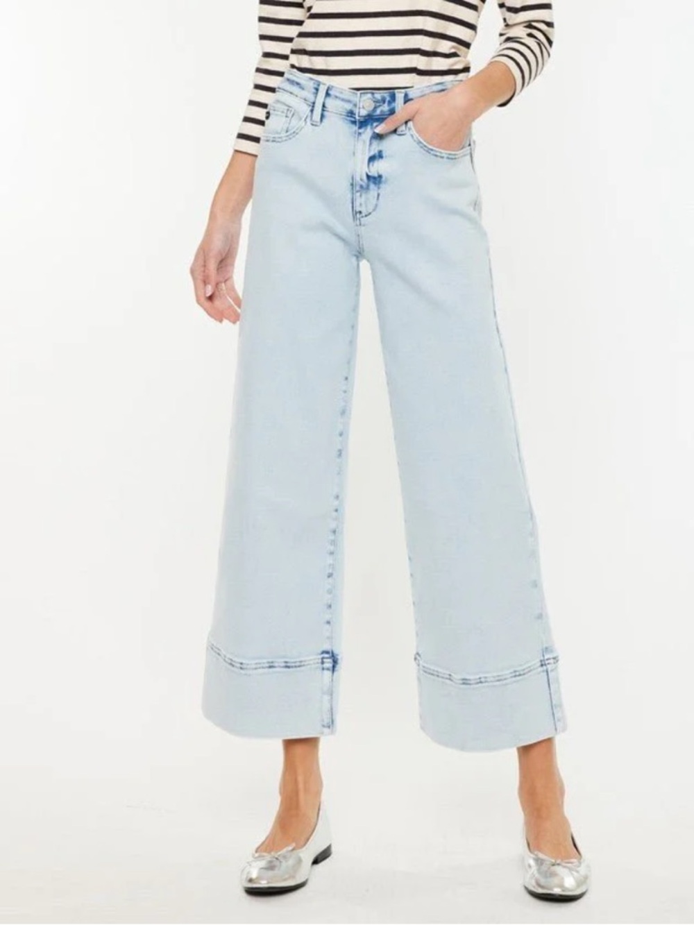KANCAN Kassie High Rise Cropped Wide Leg blue Jeans 3 light wash cotton spandex - Picture 3 of 14